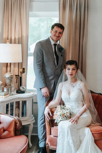 Chandelier Oaks Venue