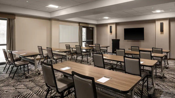 Hyatt Place El Paso Airport