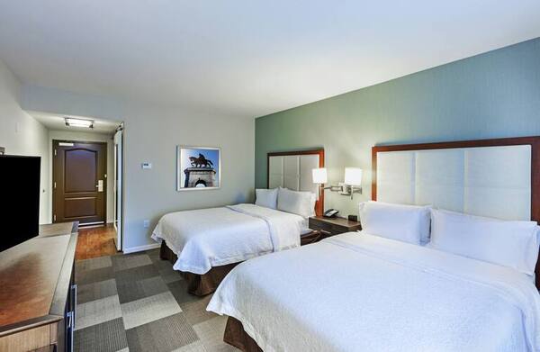 Hampton Inn & Suites Houston North IAH