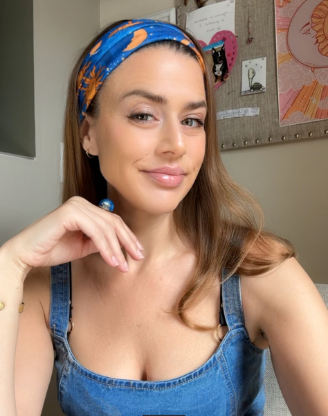 Astro Love Astrology & Tarot