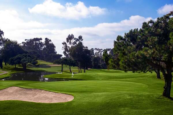 Lomas Santa Fe Executive