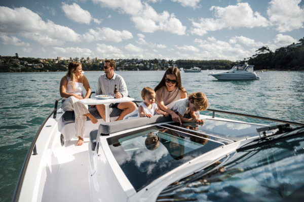 SeaEO Luxury Boat Charters