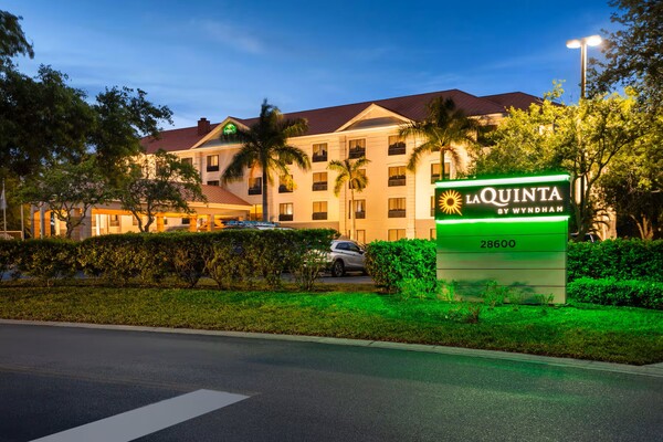 LaQuinta Inn & Suites Bonita Springs Naples N