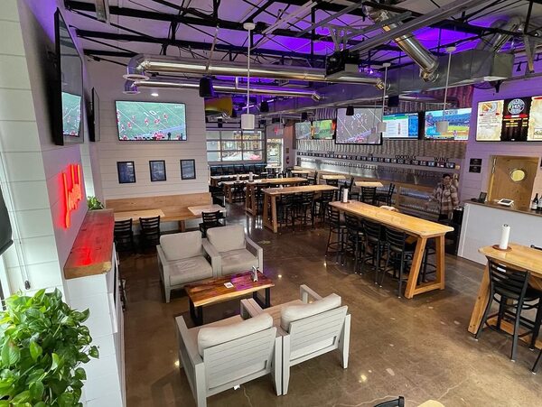 Hops & Berry Taproom of Loveland