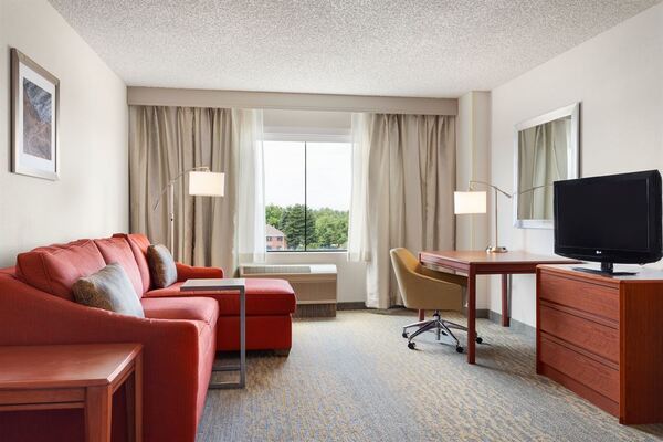 Hampton Inn & Suites Denver-Cherry Creek