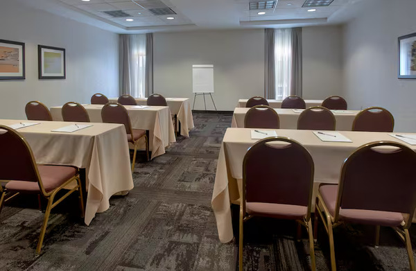 Hampton Inn Boston-Logan Airport