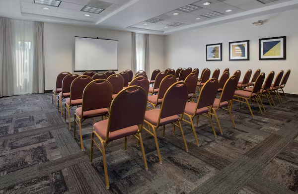 Hampton Inn Boston-Logan Airport