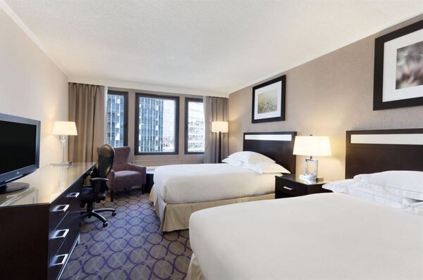Doubletree by Hilton Newark Penn Station