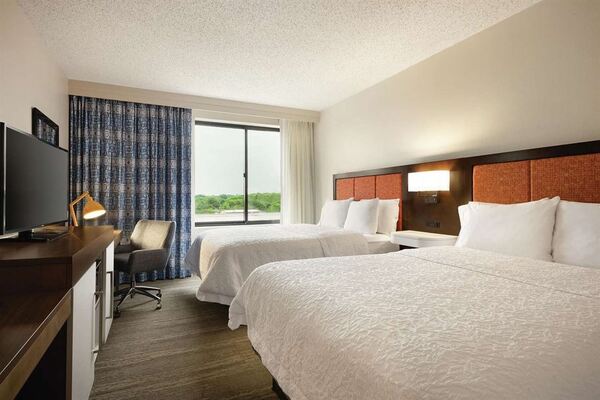 Hampton Inn & Suites Dallas-Mesquite