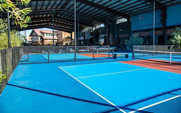 Dink and Dine Pickle Park