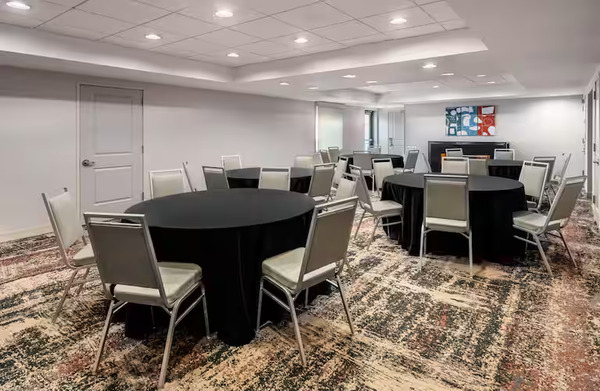 Homewood Suites Eatontown-Tinton Falls