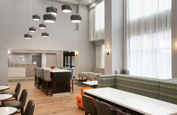 Hampton Inn & Suites Pine Bluff