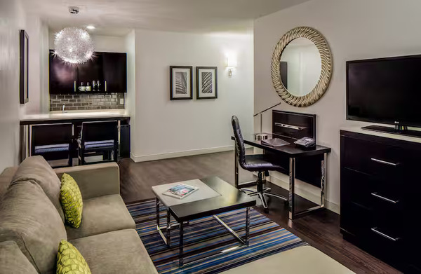 The Hollis Halifax - a DoubleTree Suites by Hilton Hotel