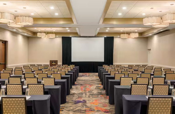 Embassy Suites International Drive/ ICON Park