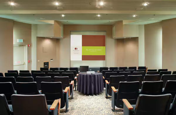 DoubleTree by Hilton Hotel Denver - Aurora