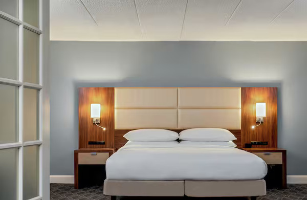 DoubleTree by Hilton Hotel Columbia