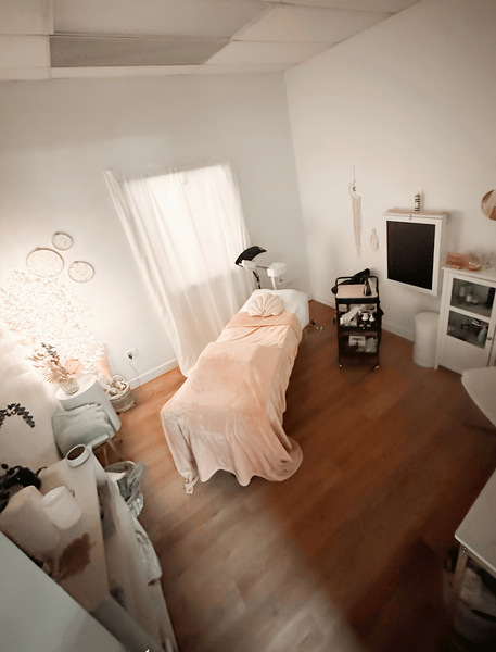 Wonderfully Rooted Glam Parties