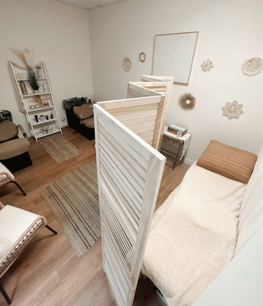 Wonderfully Rooted Glam Parties