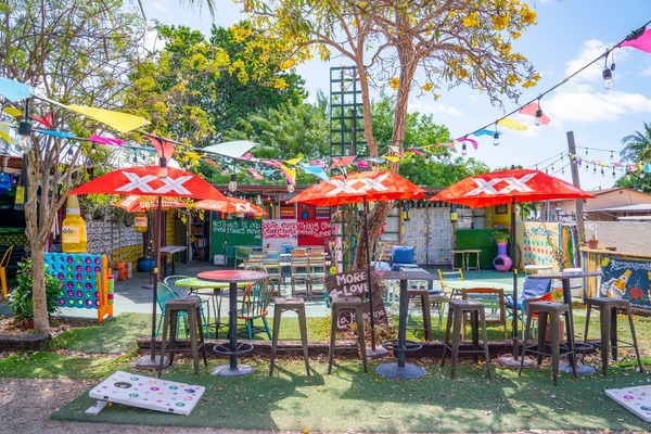 La Mexicana Taco Bar