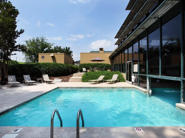 Holiday Inn Knoxville West at Cedar Bluff