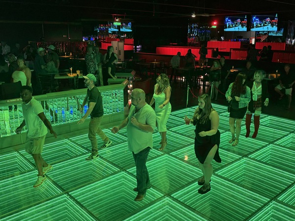 Vizionz Live Music and Lounge