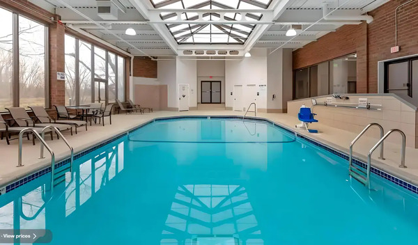 Comfort Inn Brooklyn Center