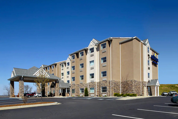 Microtel Inn & Suites by Wyndham