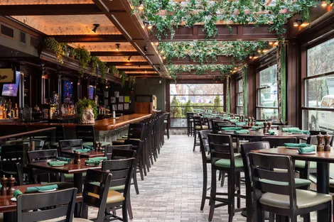 Joe's American Bar and Grill - Boston