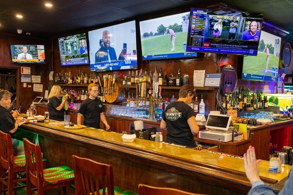 Danny's Irish Pub and Banquet Center