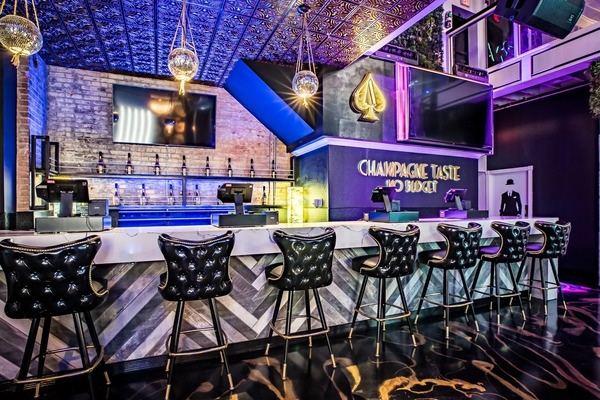 Rokwood Nightclub and Bar