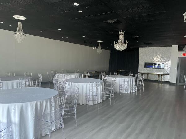 Vee's Venue