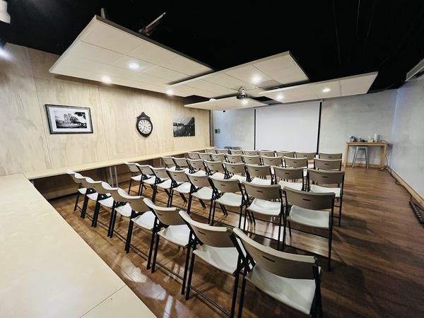 Thrive Workplace Cherry Creek