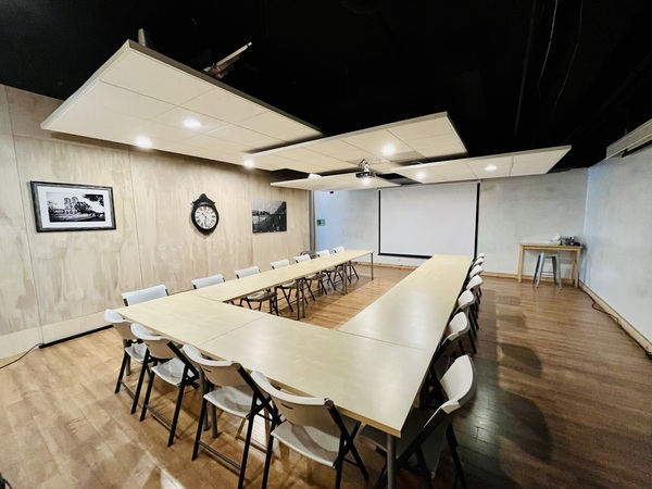 Thrive Workplace Cherry Creek