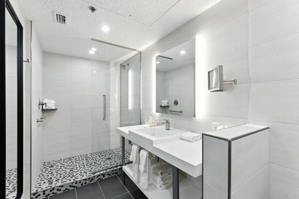 Radisson Resort at the Port