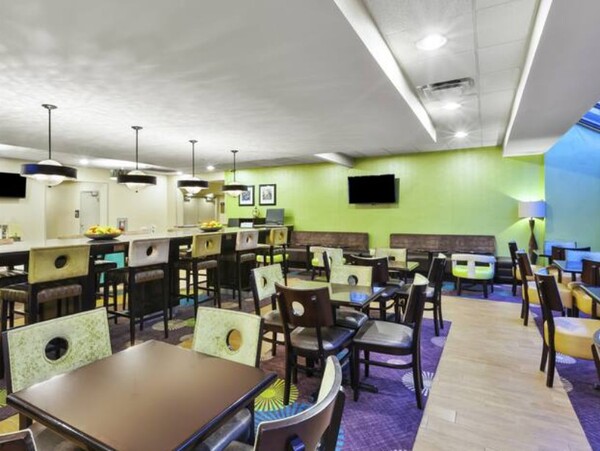 Hampton Inn Clinton