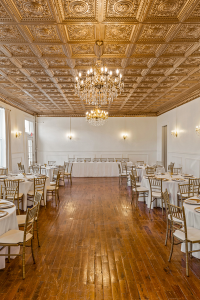 The Grand Canyon Hotel