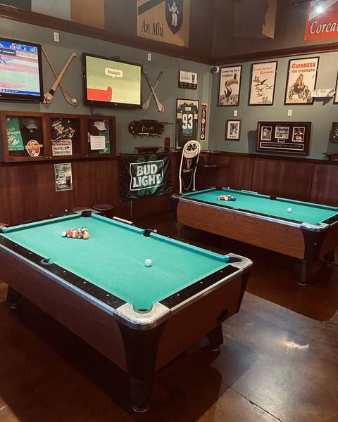 Irish Wolfhound Restaurant & Pub