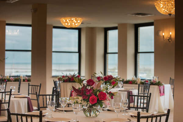 Ariel Broadway Hotel