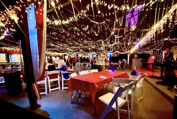 Dayton Outdoor Weddings