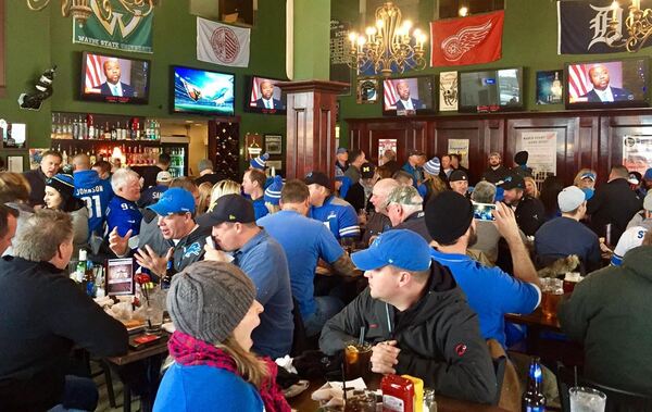 Bookies Bar & Grille