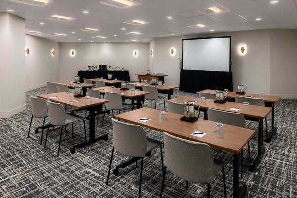 AC Hotel Portland Lake Oswego