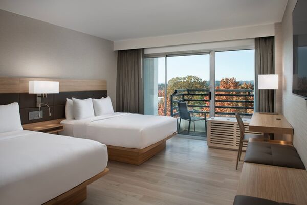 AC Hotel Portland Lake Oswego