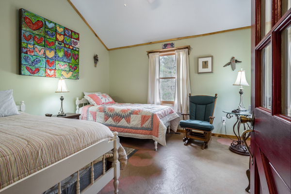 Heartwood Retreat Center