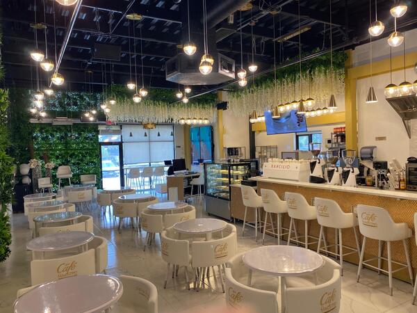 Un Cafe con El Maestro