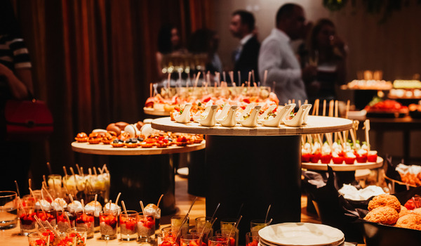 Modern Food Catering