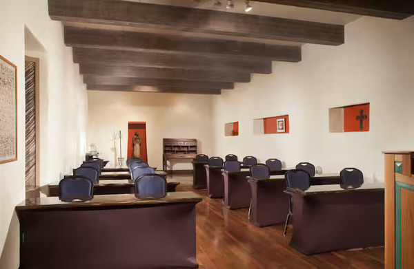 Hilton Santa Fe Historic Plaza