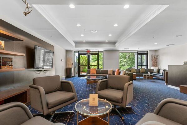 Courtyard Burlington Williston