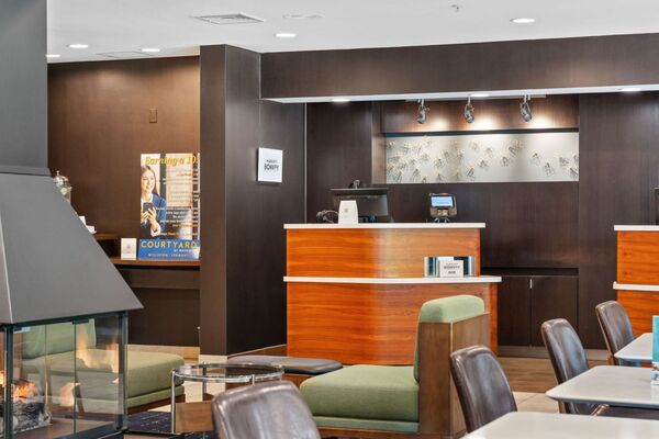 Courtyard Burlington Williston