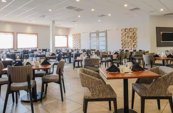 DoubleTree by Hilton Hotel Rochester