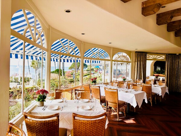 Las Brisas Restaurant